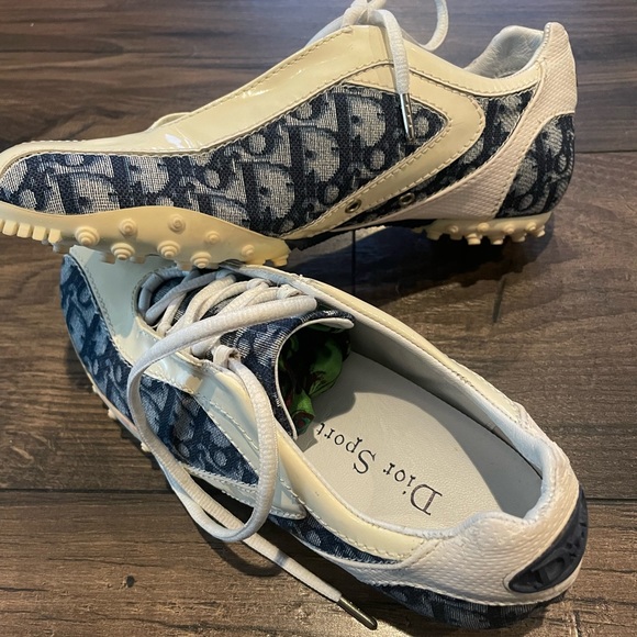 Dior Sneakers! womens genuine leather & blue logo print patent leather detail - Picture 2 of 8